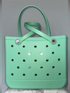 NWT New Seafoam Baby Bogg Bag